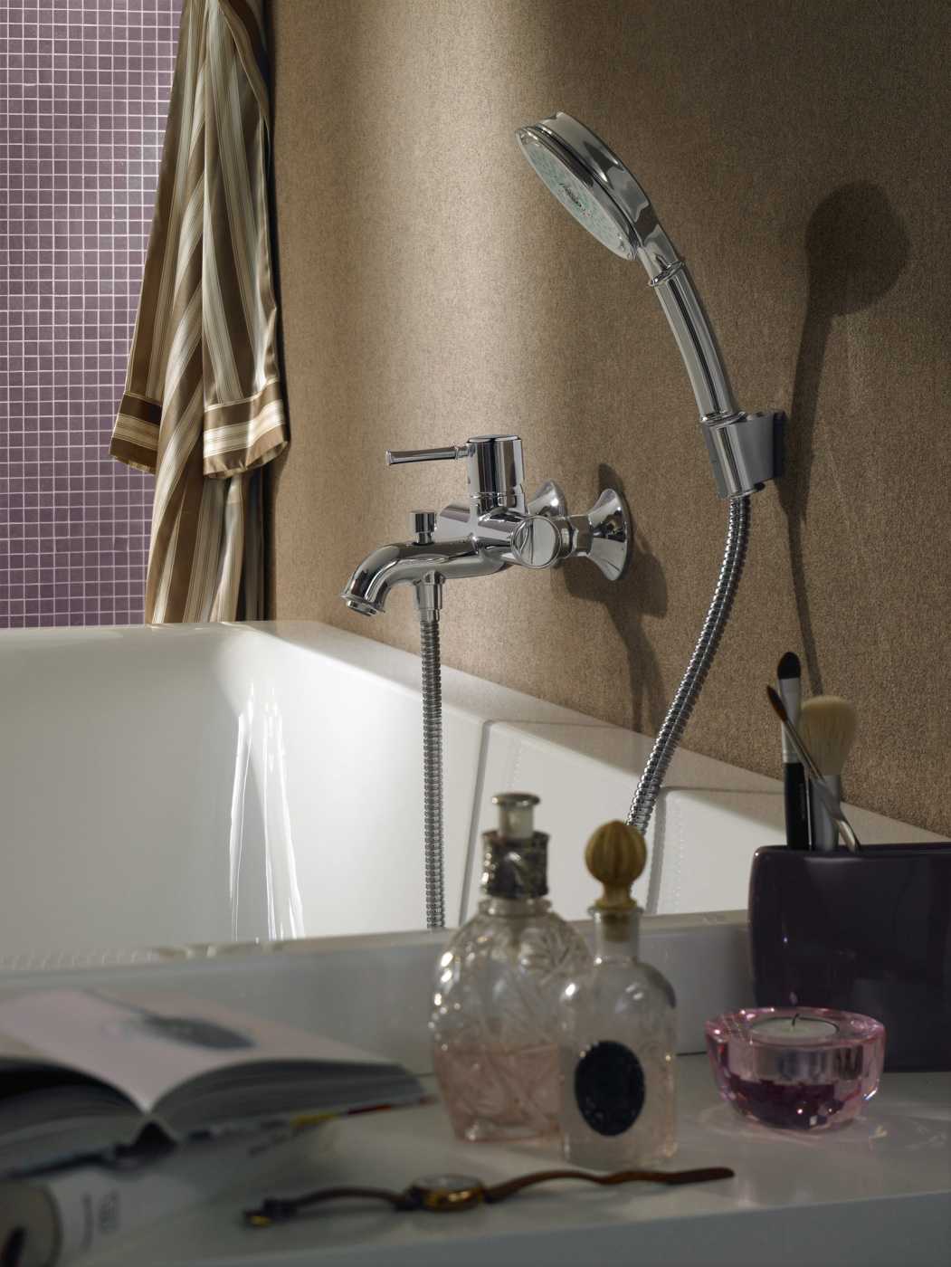 Смеситель Hansgrohe Talis Classic 14140000