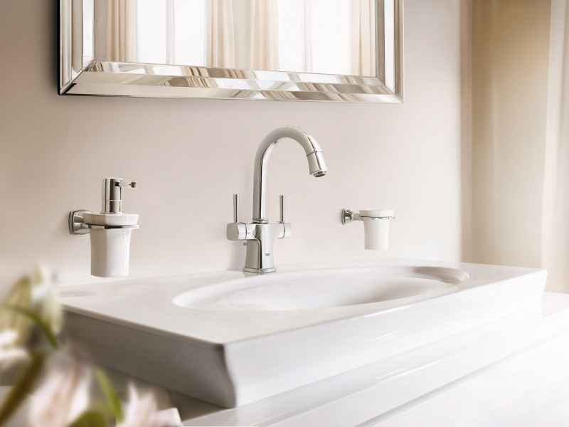 Купить Дозатор для жидкого мыла Grohe Grandera 40627000, хром