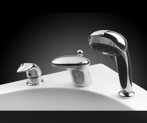 Смеситель Vega Cobra 91А1705025 для ванны