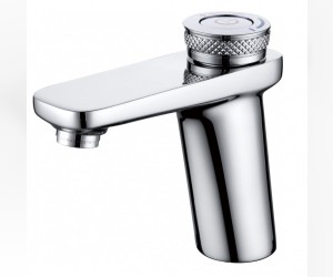 Смеситель D&K Bayern.Alfeld DA1482101для раковины, хром