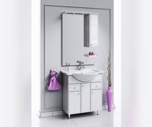 Зеркало с полочкой, шкафчиком, а также светодиодной подсветкой,включателем и розеткой