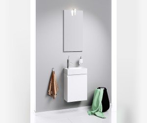 Зеркало со светодиодным светильником и выключателем