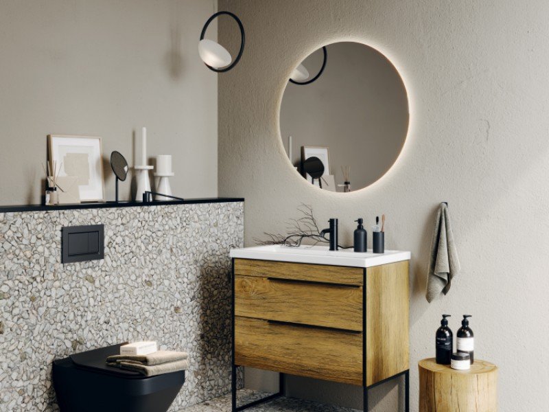 Зеркало со светодиодной подсветкой, сенсорным выключателем и регулятором освещенности.