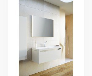 Зеркало со светодиодной подсветкой в металлическом профиле, выключателем и регулятором освещенности.